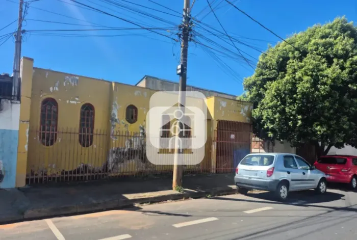 Terreno Padrão em Uberlândia