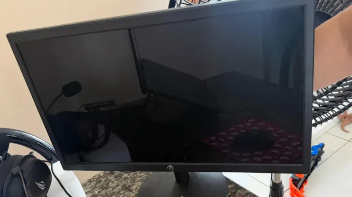 MONITOR 20 POLEGADAS MARCA BRASIL, R$200,00