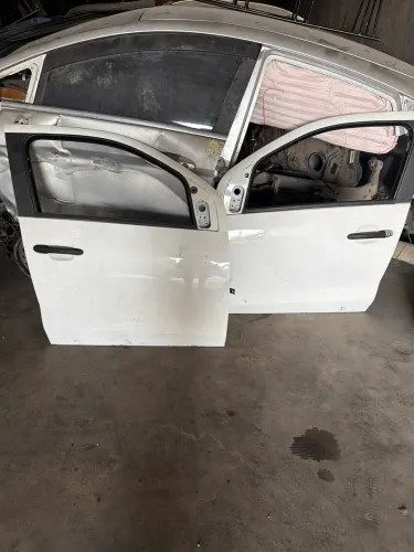 Porta Fiat mobi 