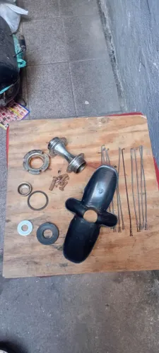 Sucatinhas de bicicleta tudo por 10