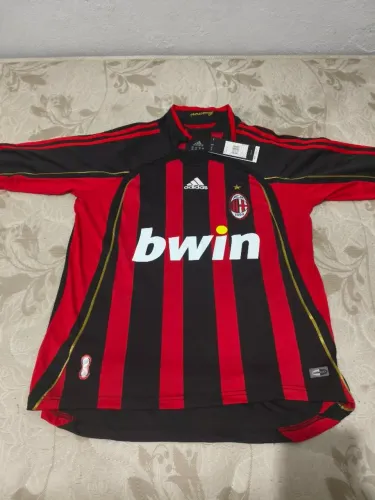 Blusa Milan retro 98/99 e manga longa 2000/2001 nova etiquetada
