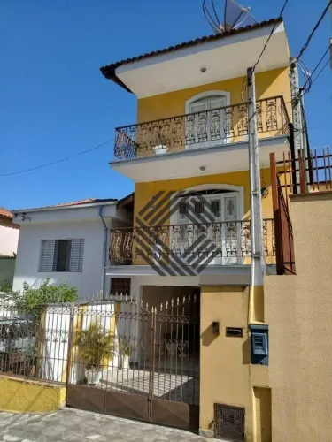 Sobrado para comprar com 2 quartos, na Vila Carvalho, em Sorocaba/SP.
