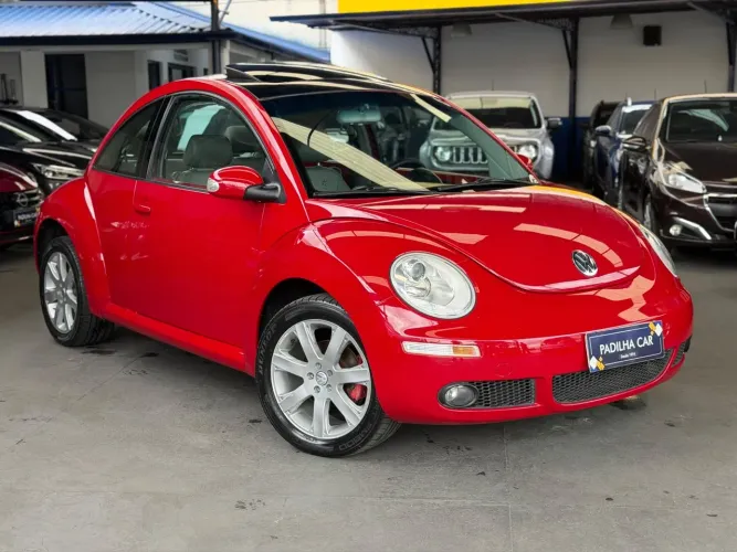 Volkswagen New Beetle 2.0 MI Mec./aut. 2010
