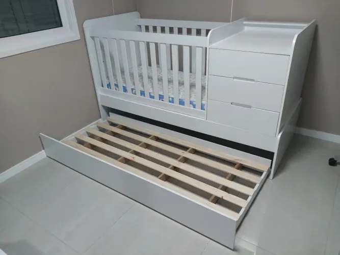Berço Americano Multifuncional Carolina Baby 3 em 1 com Colchão - Excelente Estado