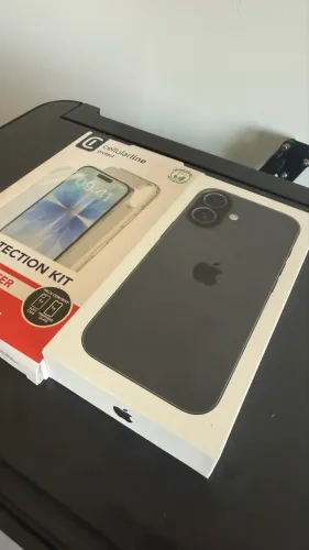 iPhone 17 LACRADO Preto 256gb com Case e Película