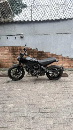 DUCATI SCRAMBLER 2021
