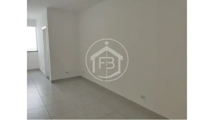 Sala Comercial para Alugar no Jardim Bonfiglioli - 24m² | 1 Banheiro - Reformado