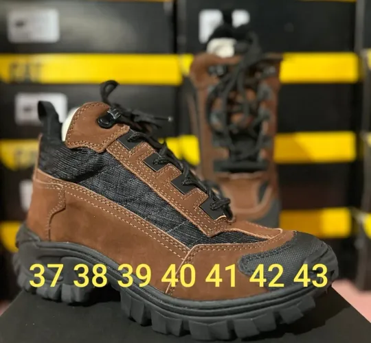 Botas da Cat