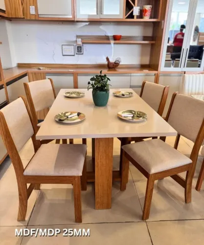 Mesa 120x80 com 4 cadeiras