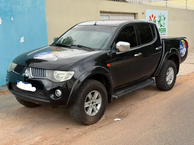 Mitsubishi L200 Triton HPE 3.2 CD TB Int.diesel AUT 2009