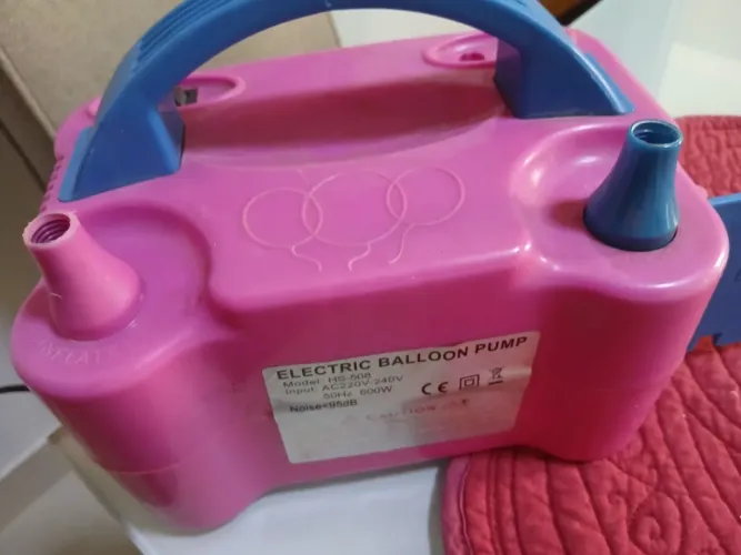 Máquina de encher balões 