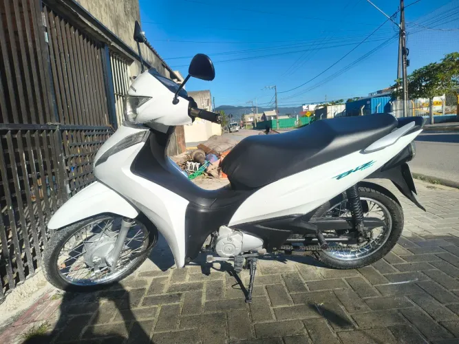 Biz 2019 110i em ótimo estado
