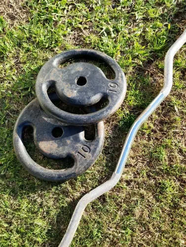 Par Anilha 10kg + Barra W