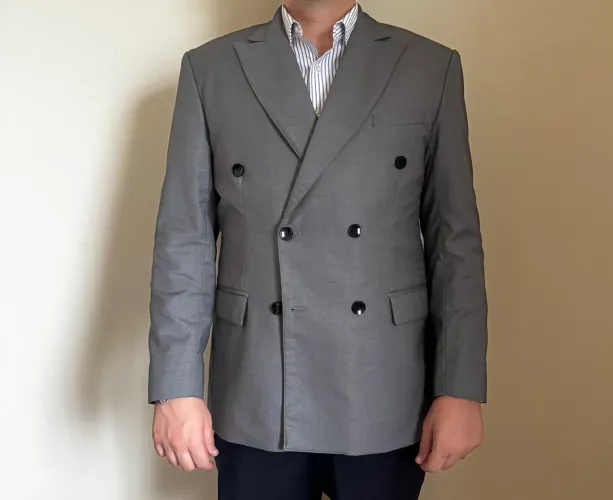 Blazer transpassado cinza
