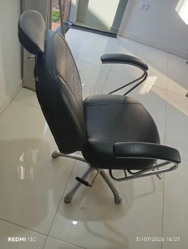 Cadeira cabeleireiro hidraulica