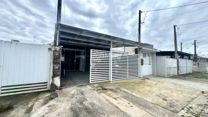 Casa 3 quartos com suíte e churrasqueira na Cohapar, Guaratuba-PR