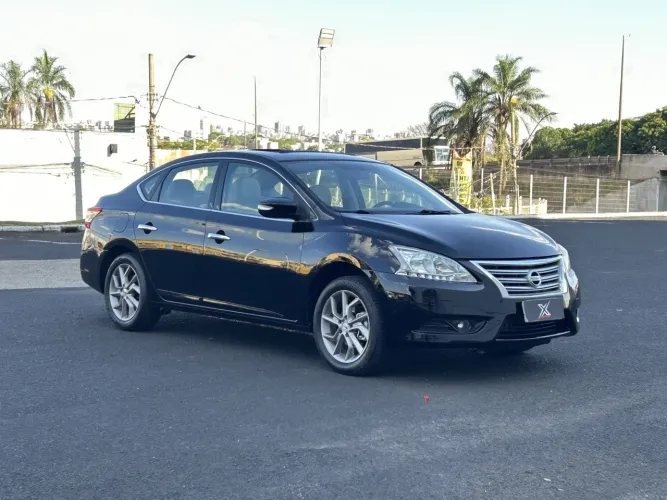 Nissan Sentra Unique 2.0 Flex Fuel 16V Aut. 2016