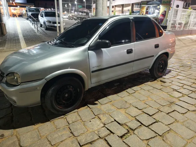 Chevrolet Corsa SED Class.spirit 1.0/1.0 Flexpower (álcool) 2008