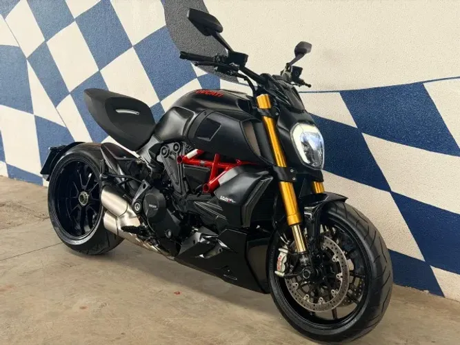 Ducati Diavel 1260 S - 2020 " Impecável "