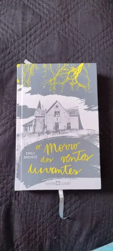 Livro o morro dos ventos uivantes