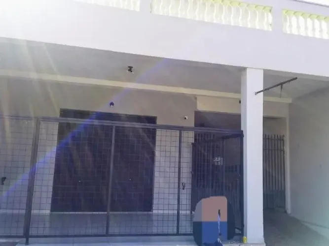 Sobrado com Salão Comercial e Edicula 