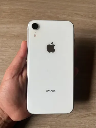 iPhone XR