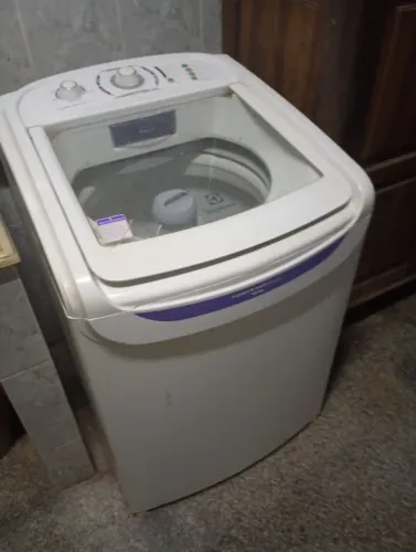 Máquina de lavar Eletrolux 15 kg