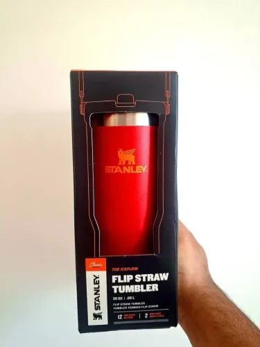 Garrafa Térmica Stanley The IceFlow Flip Straw Tumbler 887ml (30oz) ORIGINAL E LACRADO!!!