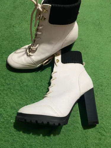 Bota Branca