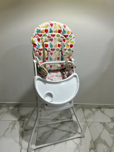 CADEIRA DE ALIMENTAÇÃO 