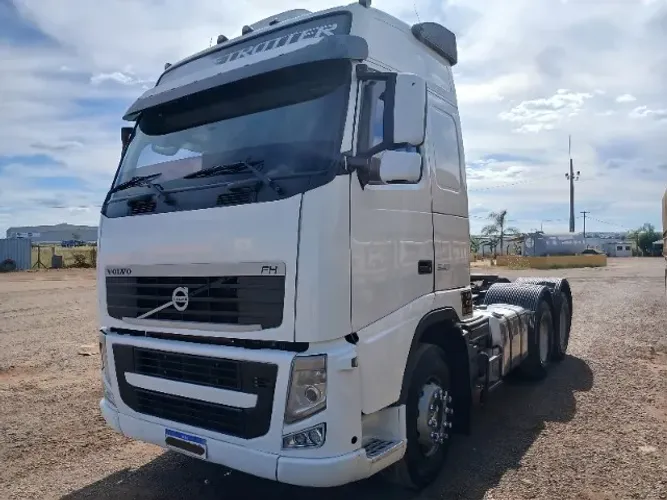 FH 540 6x4 AUTOMÁTICO, ano 2014