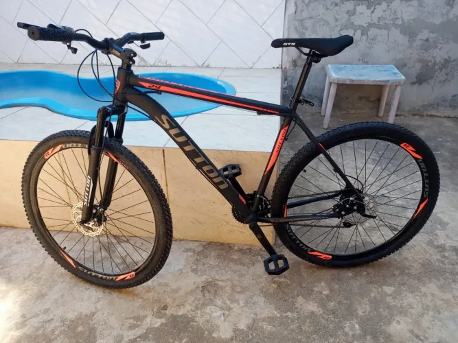 Vendo uma Bicicleta Aro 29