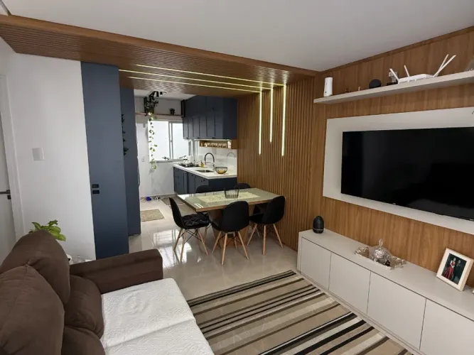 Sobrado Lindo com Moveis planejados 2 Quartos - Vale Verde