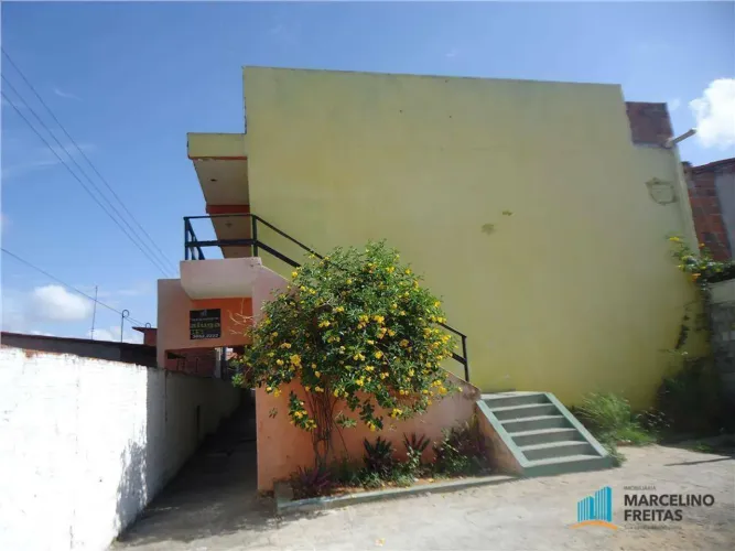 Apartamento com 1 dormitório para alugar, 25 m² por R$ 359,00/mês - Padre Andrade - Fortal