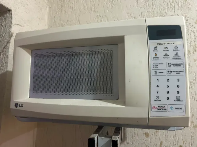 Microondas LG branco