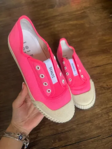 tenis rosa