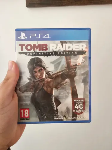 Tomb Raider Edição Definitiva - Jogo Ps4 - Midia Fisica