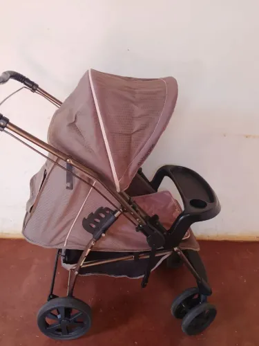 Carrinho de Bebê Galzerano Reversível