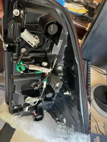 Lanterna Original Hilux Ano 2021/22