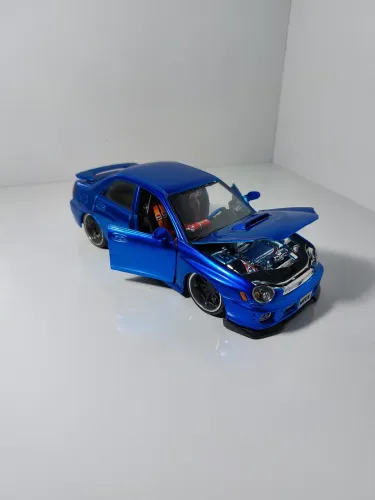 Miniatura Subaru Impreza WRX Azul Maisto Escala 1/24 Diecast