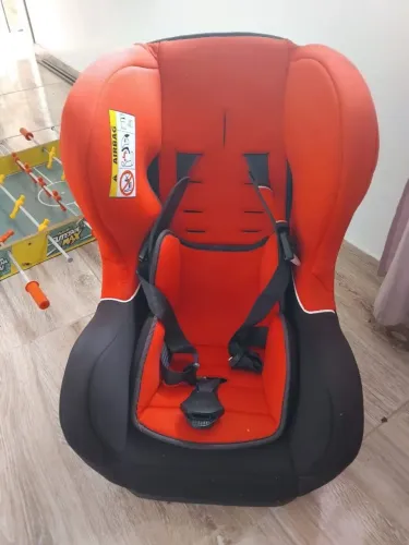 Vende se cadeirinha pra carro