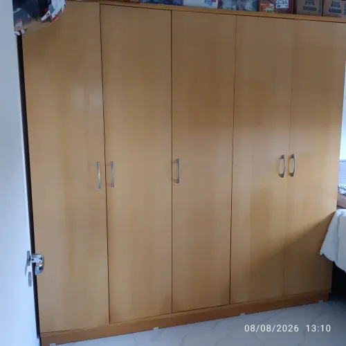 Guarda roupa 5 portas
