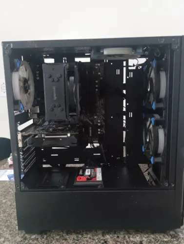 pc ryzen 7 ,,,aceito troca...