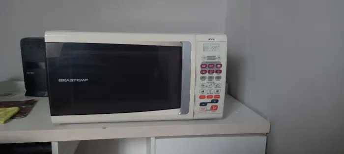 micro-ondas 220V