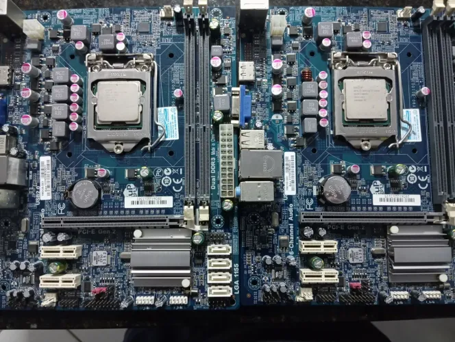 Placa Mãe ECS Y90103 LGA 1155 + i3 2100/G2030 LOTE 2 PEÇAS