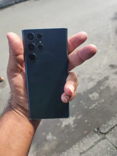 Vende se um S22 utra 256 gb