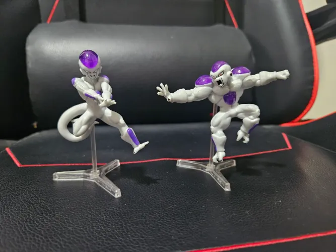 Action Figure Gashapon Freeza Dragon Ball Z