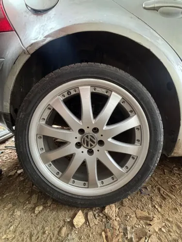 Rodas Aro 18 furaçao 5x100