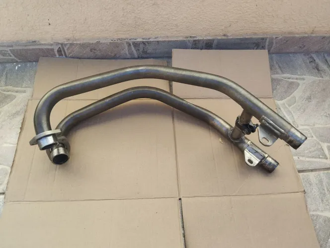 Curva do escapamento Yamaha XT 660 original 