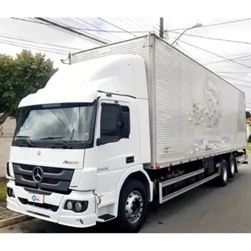 PROCURO CAMINHÃO TRUCK OU BITRUCK PARA LOCAÇÃO* ?